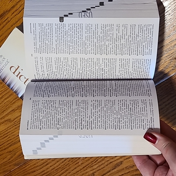 Mosby's Pocket Dictionary of Medicine,  Nursing & Health Professions - Picture 5 of 5